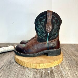 Ariat | Fatbaby Heritage Dapper Western Boot in Brown Suede and Leather Size 10B
